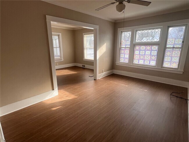 Foto del edificio - 135 Arbordale Ave