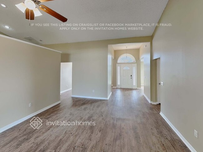 Building Photo - 12540 Pica St