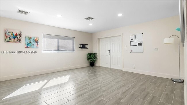 Foto del edificio - 1702 SW 20th St