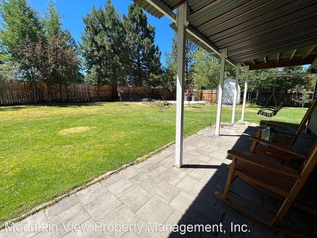 Building Photo - 3 br, 2.5 bath House - 60833 Defiance St.