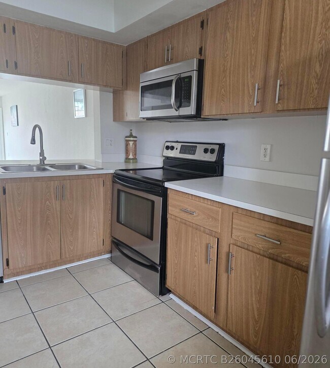 Building Photo - 1503 Palm Beach Trace Dr