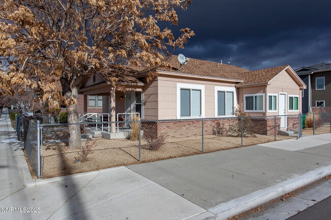 Building Photo - 376 Wheeler Ave