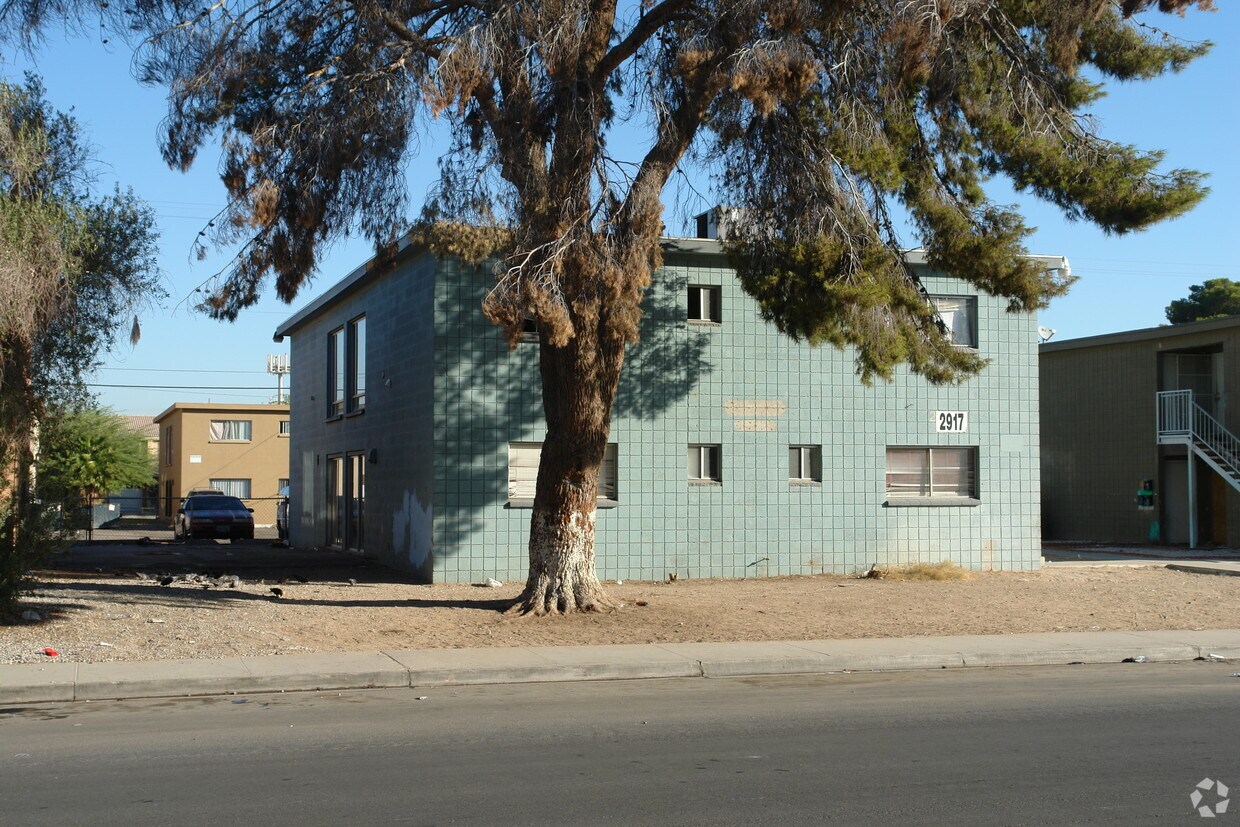 Foto del edificio - 2917 Elm Ave
