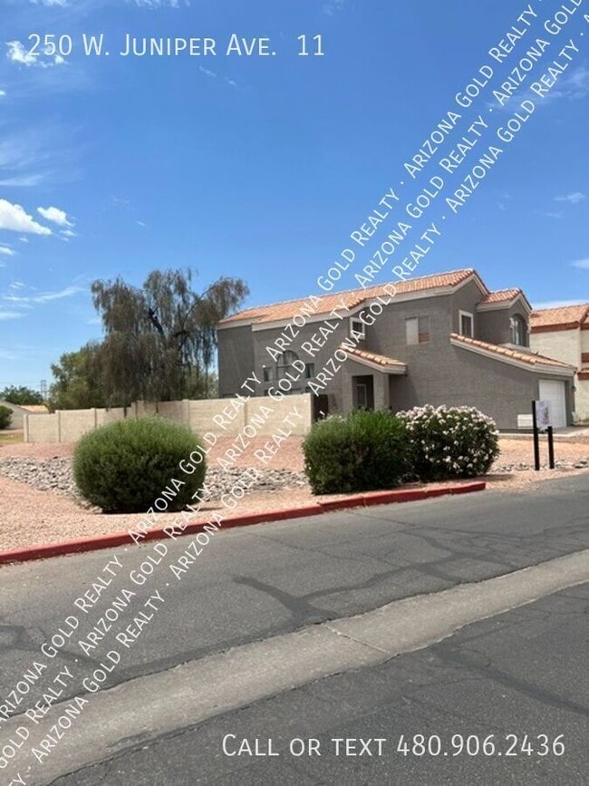 Photo - 250 W Juniper Ave House