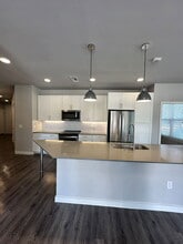 Building Photo - 5701 McKinney Pl Dr