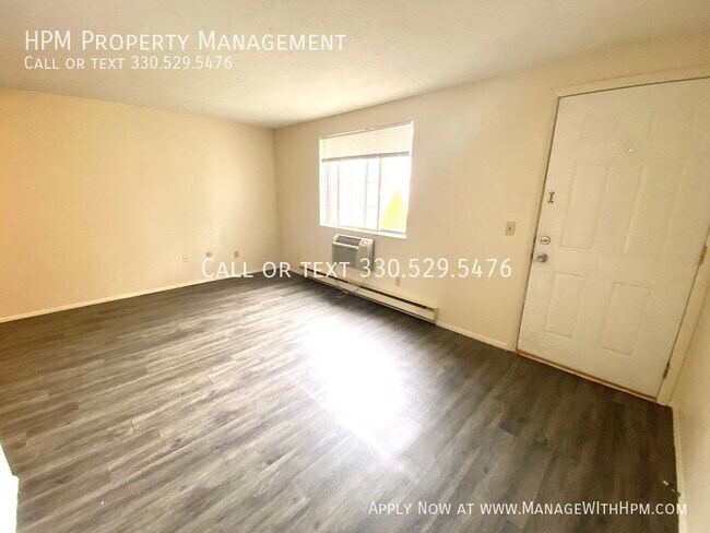 Foto del edificio - 1821 Ferndale Rd NW