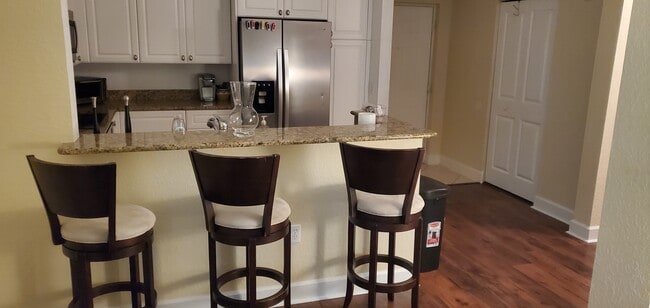 From living room to kitchen - 1660 Renaissance Commons Blvd