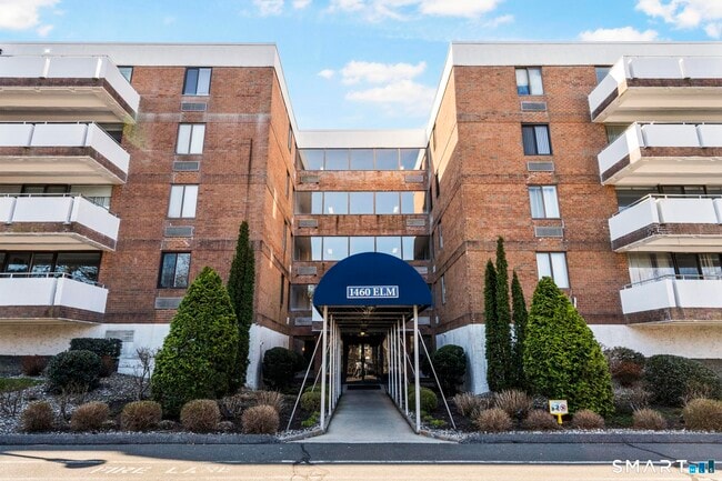 Foto del edificio - 1460 Elm St