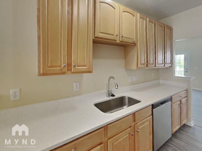 Building Photo - 12323 Verdant Ct