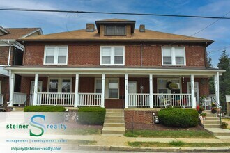 Building Photo - 1631 Nevada St