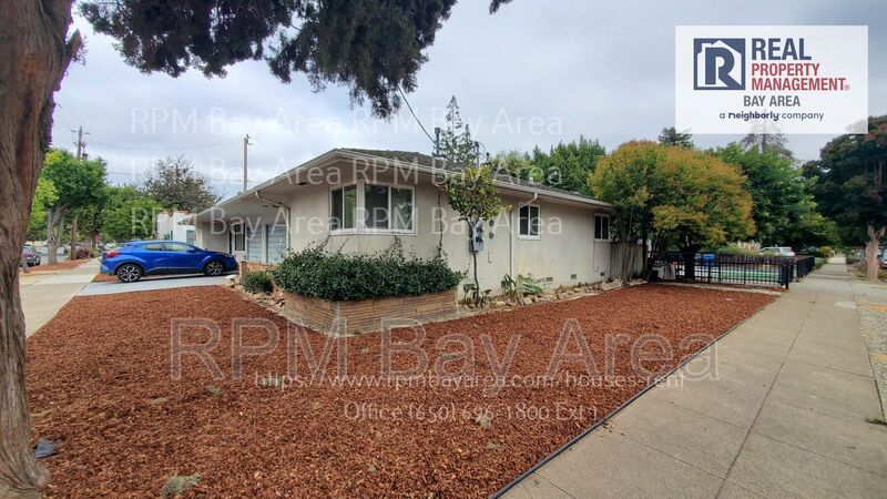 Foto principal - 301 W 6th St
