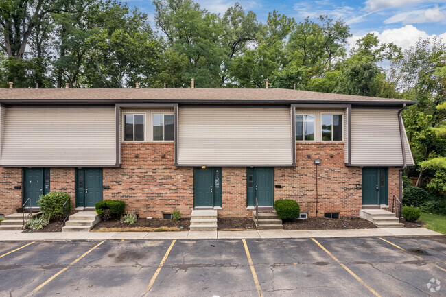 Foto del edificio - Rocky Creek Townhouses