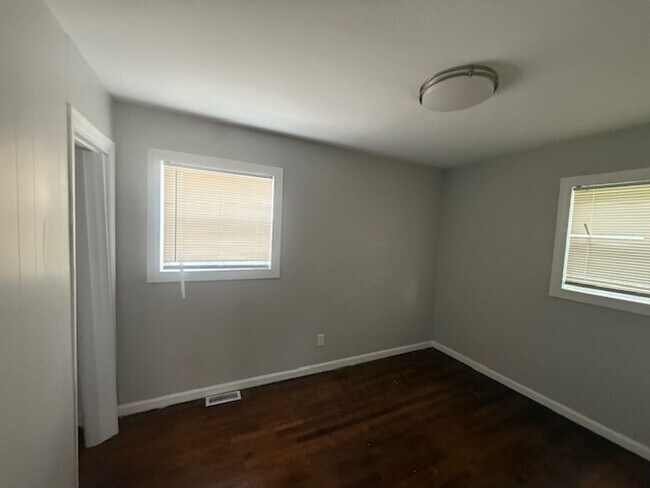 Foto del edificio - Quaint 2 bedroom home