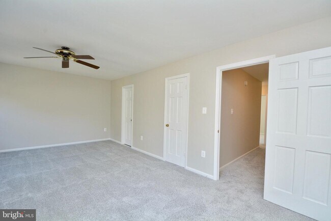 Building Photo - 7839 Ashley Glen Rd