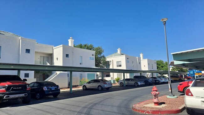 Building Photo - 7100 Pirates Cove Rd
