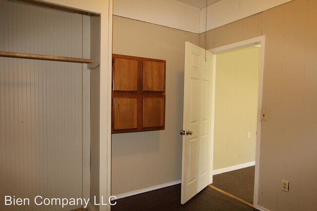 Foto del edificio - 11410 S Lakeview Dr