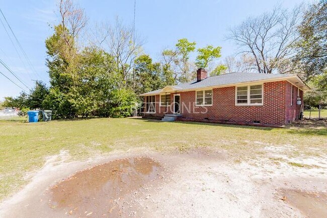 Foto del edificio - 1816 Leesburg Rd