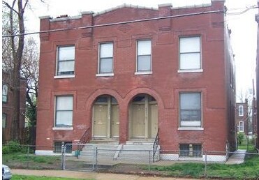 Primary Photo - 4221 Vista Ave