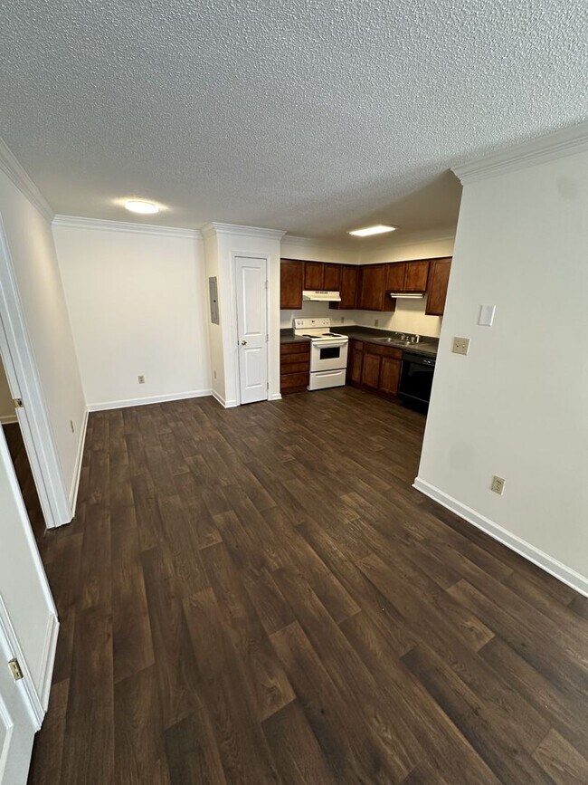 Foto del edificio - 2 Bedroom 2 Bathroom Condo!