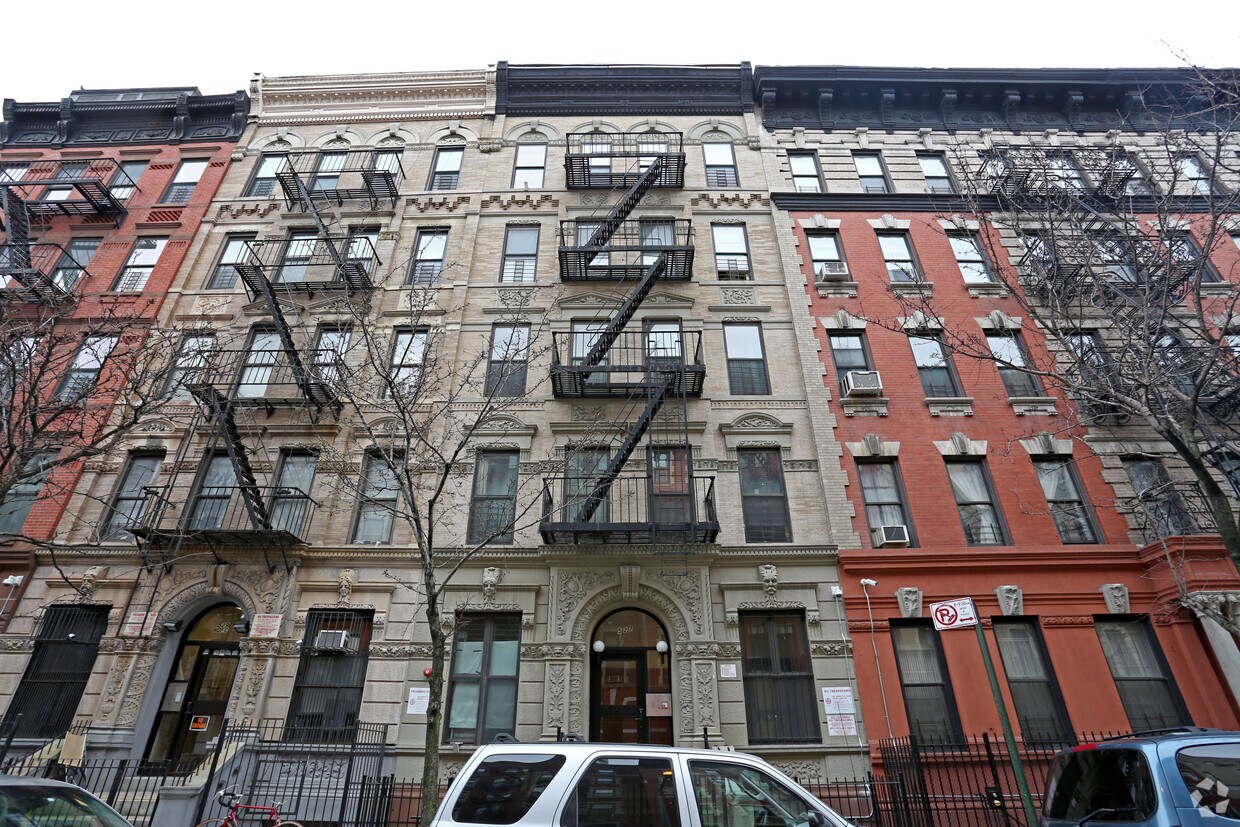 Building Photo - 527 W 152nd St