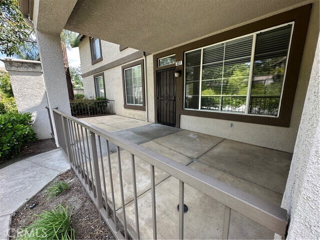 Primary Photo - 337 Chaumont Cir