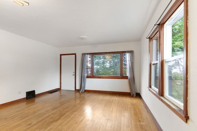 Foto del edificio - 2625 Gunnison St