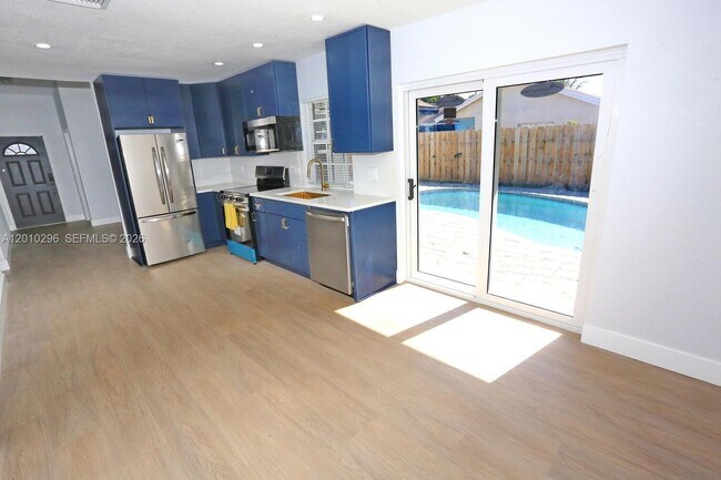 Foto del edificio - 8120 SW 4th Ct