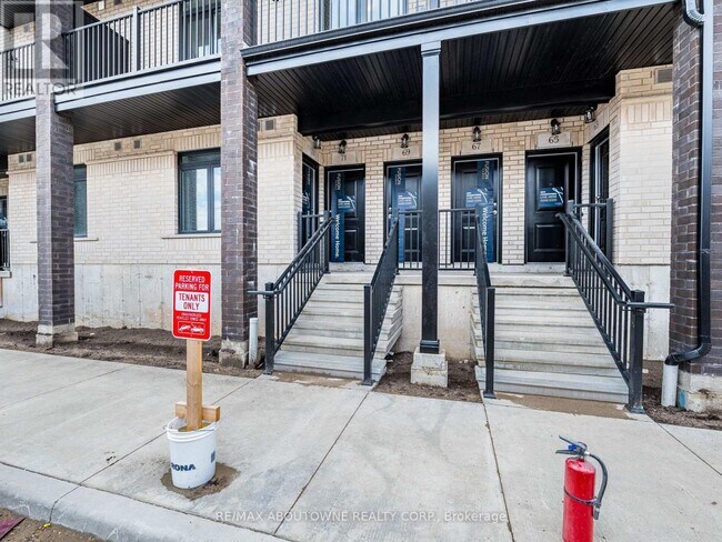 Building Photo - 69 Thatcher Dr