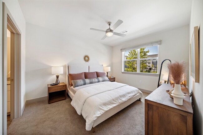 Foto del edificio - 10485 League Line Rd