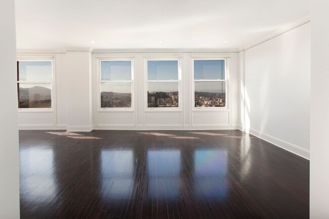 Photo - 1250 Jones St Apartment