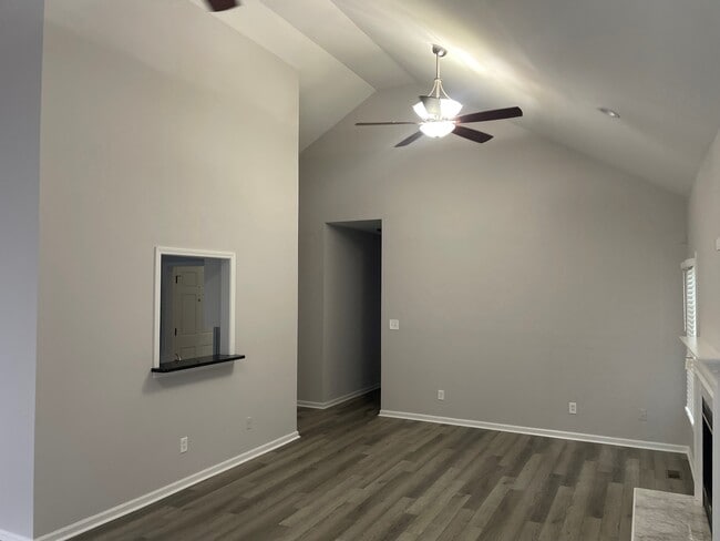 Building Photo - 2521 Laver Ct