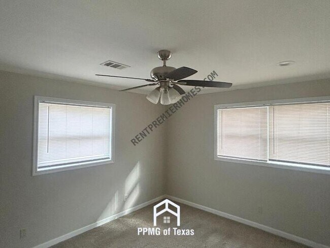 Building Photo - 4322 S Allegheny Ave