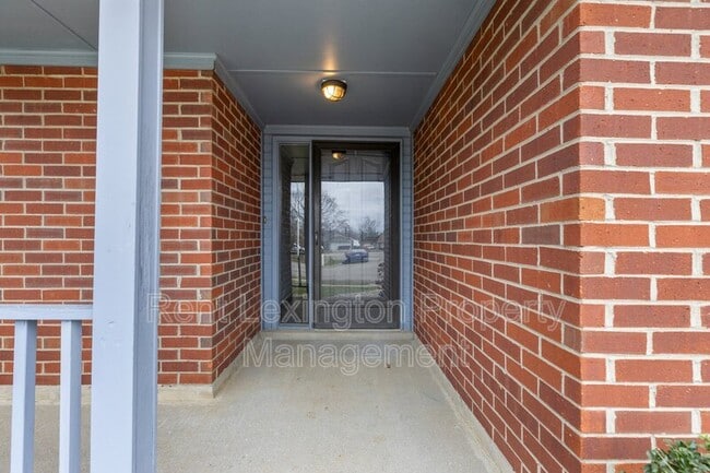 Foto del edificio - 3424 Promenade Dr