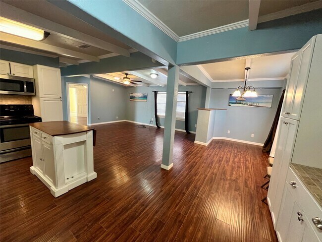 Foto del edificio - 318 Marine Way