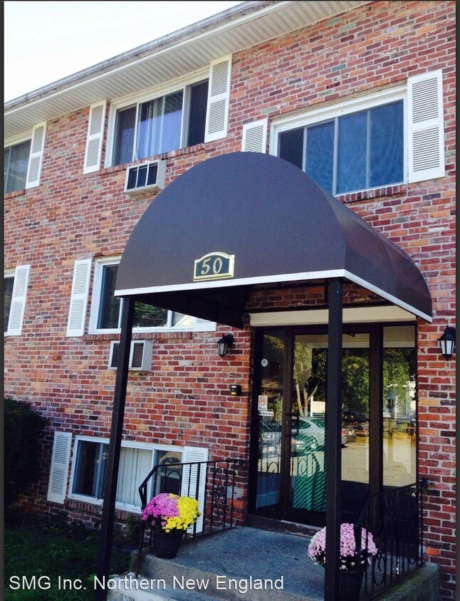 50 Hildreth St, Lowell, MA 01850 Room for Rent in Lowell, MA