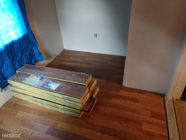 Building Photo - 3 br, 1 bath House - 1490 Polk St