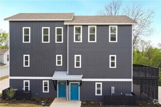 Building Photo - 1485 Gregg St