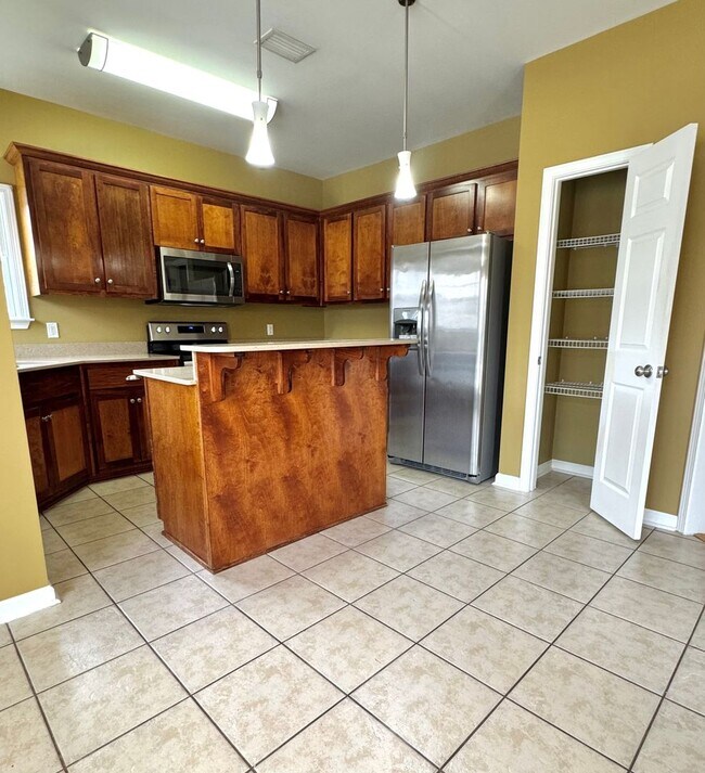 Foto del edificio - 112 Autumn Way