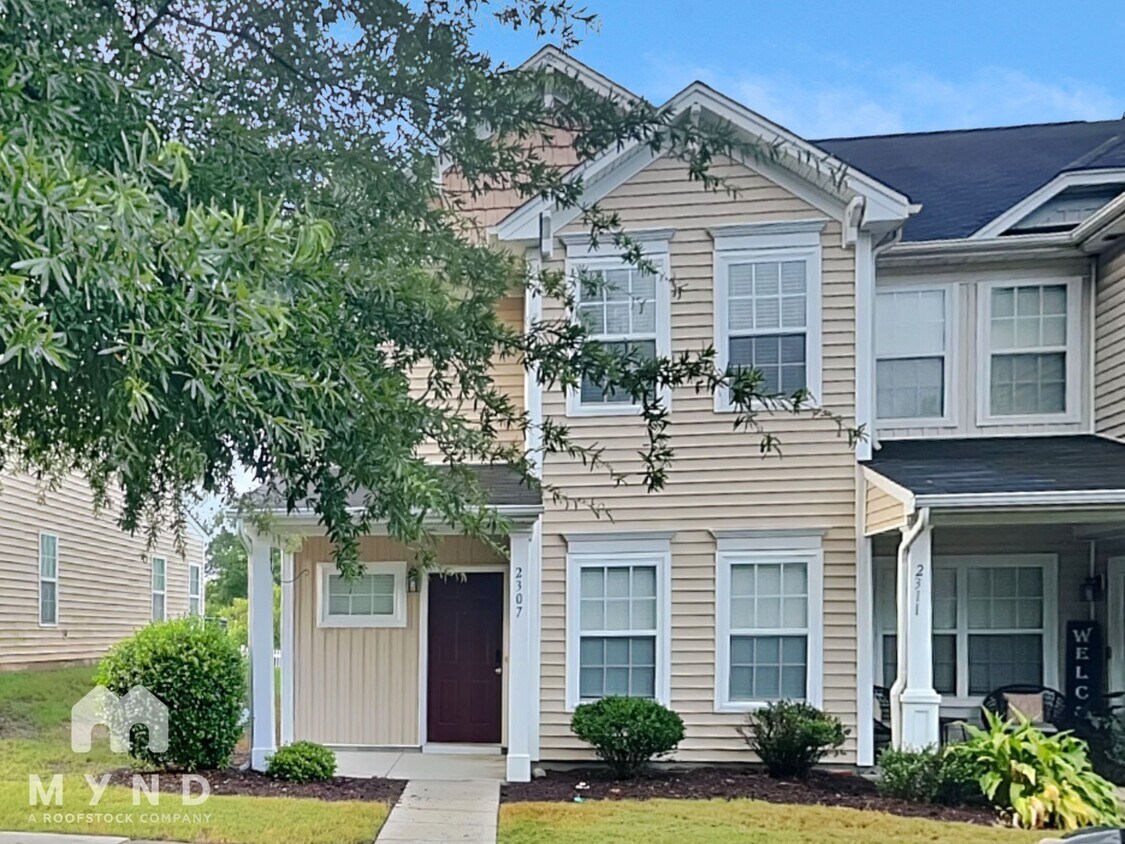Foto principal - 2307 Crosscut Dr