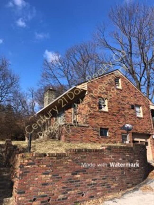Building Photo - 1545 Carlisle Rd