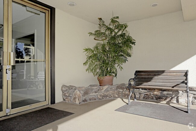 Foto del interior - Howard Crest
