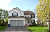 Primary Photo - 46 Forsythia Ln