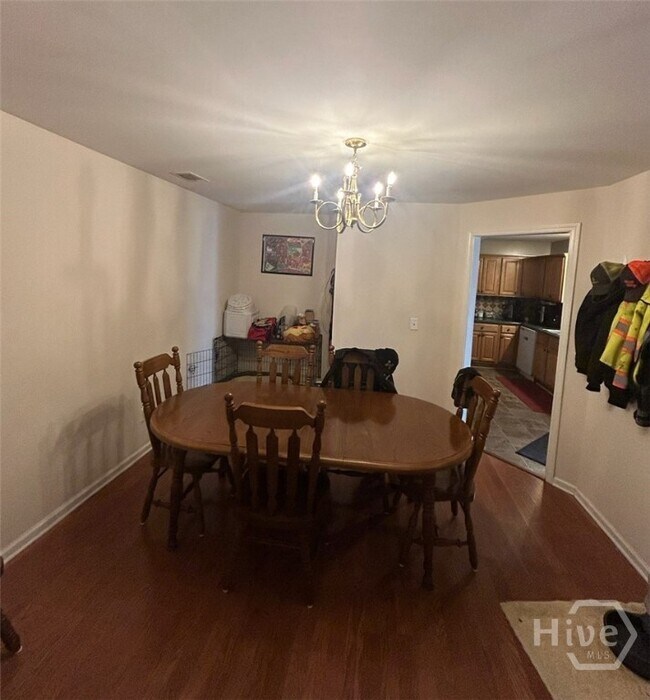 Foto del edificio - 146 Oak Meadows Dr