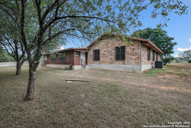Primary Photo - 2655 Triple Tree St