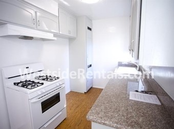 Foto principal - 3428 Gleason Ave