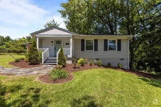 Building Photo - 1100 Holburn Pl