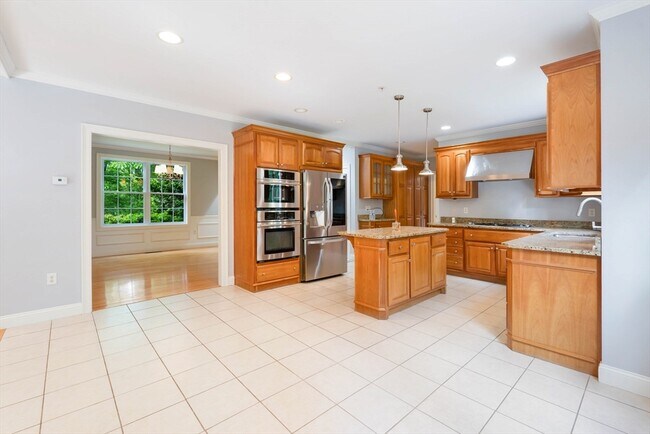 Foto del edificio - 795 Great Pond Rd