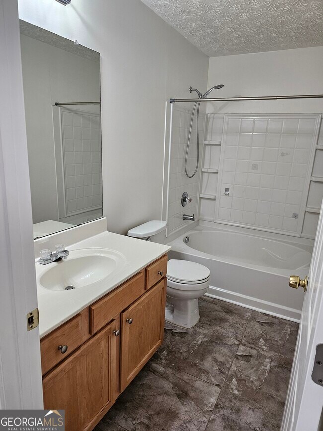 Foto del edificio - 5935 Springfair Run