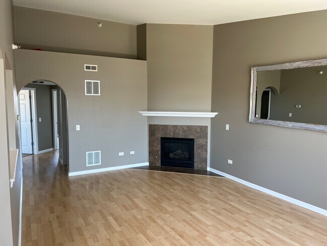 Foto del edificio - 16631 Liberty Cir