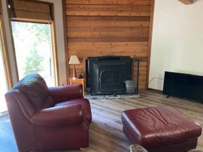 Foto del edificio - 16681 Wagon Trail